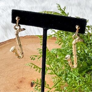 Gold 3D Saxophone Musical Instrument Vintage Earrings
